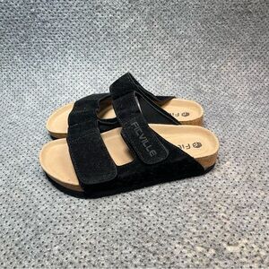 Fitville Black Strap Sandals Size 6 Women’s